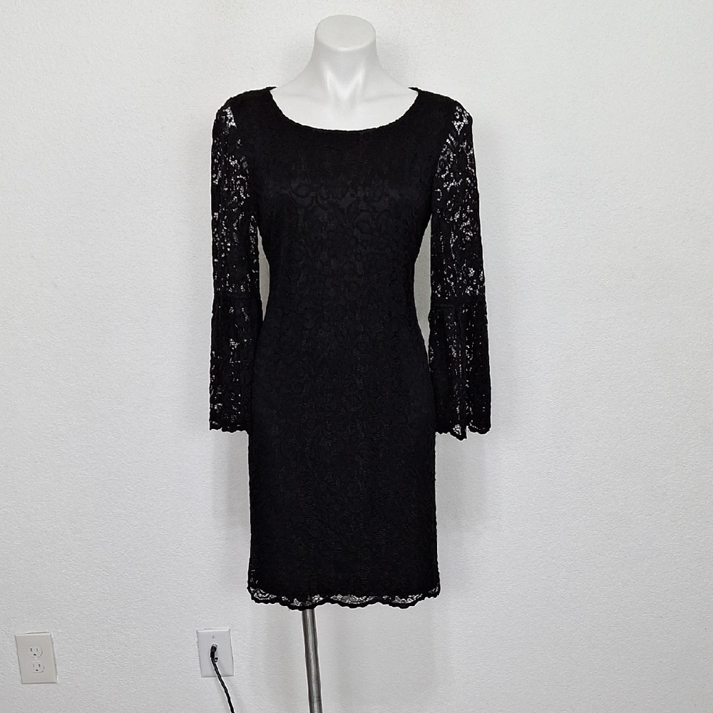Nine West Black Lace Romantic Whimisgoth Witchy Bell Sleeve Sheath Dress Size 8